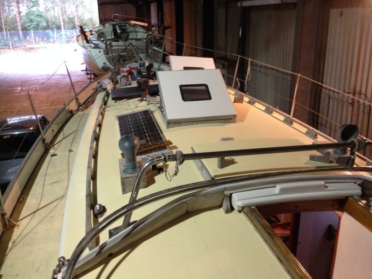 Meander after repainting and coachroof work